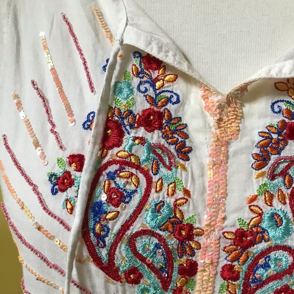 Embellished Summer Top - Picture 1 of 6